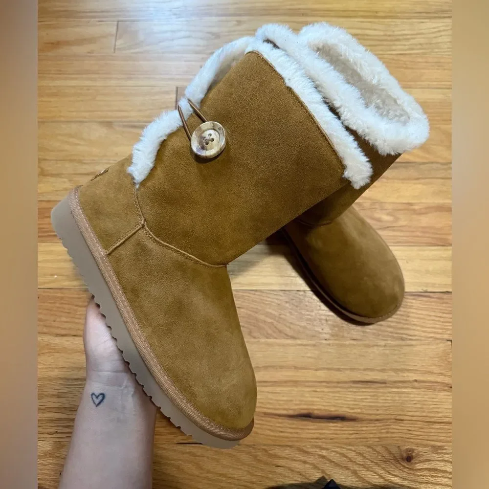 Koolaburra | Nalie Short